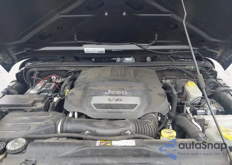 2015 Jeep Wrangler Unlimited Sport from USA, damaged, VIN 1C4BJWDGXFL569817